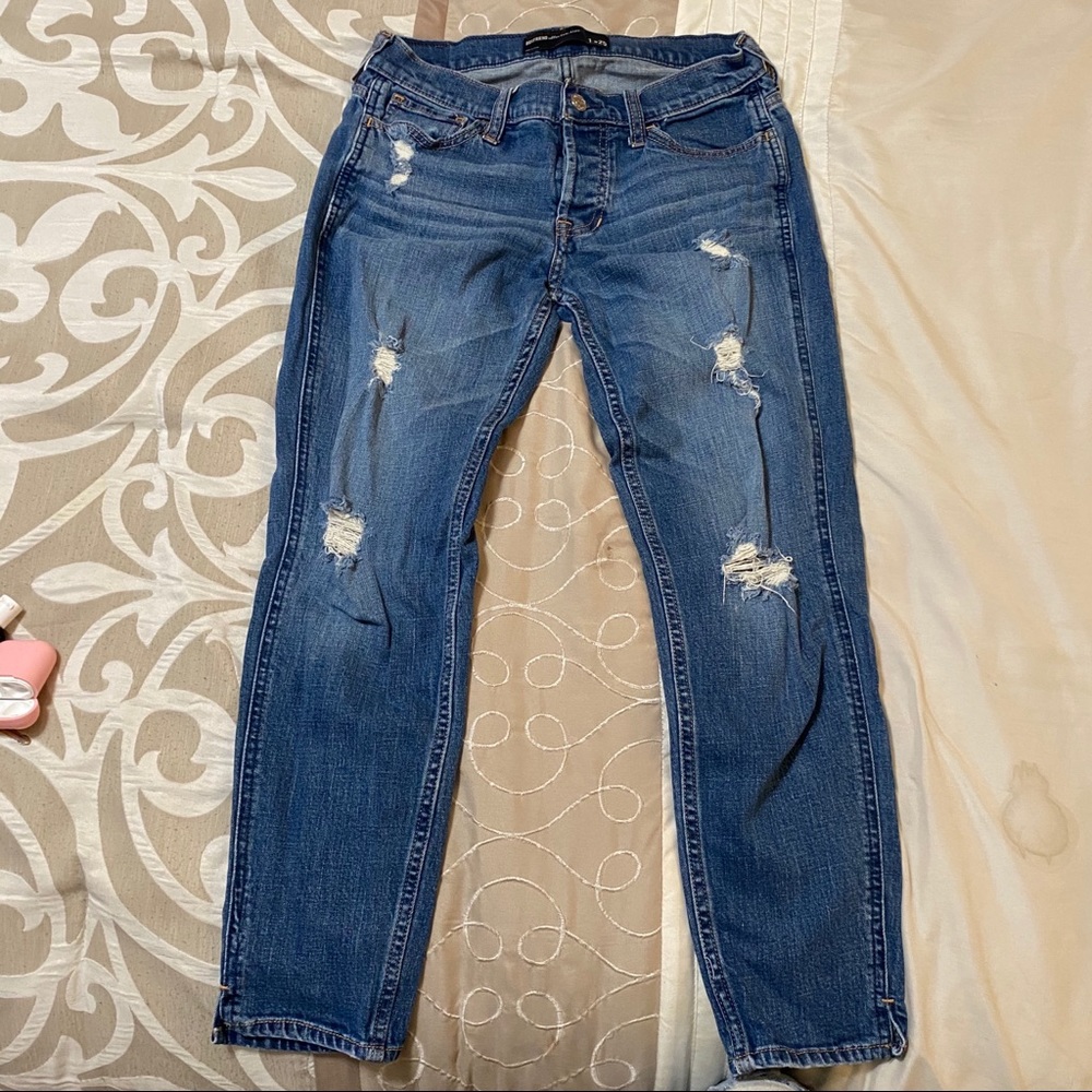 Hollister low rise boyfriend jeans